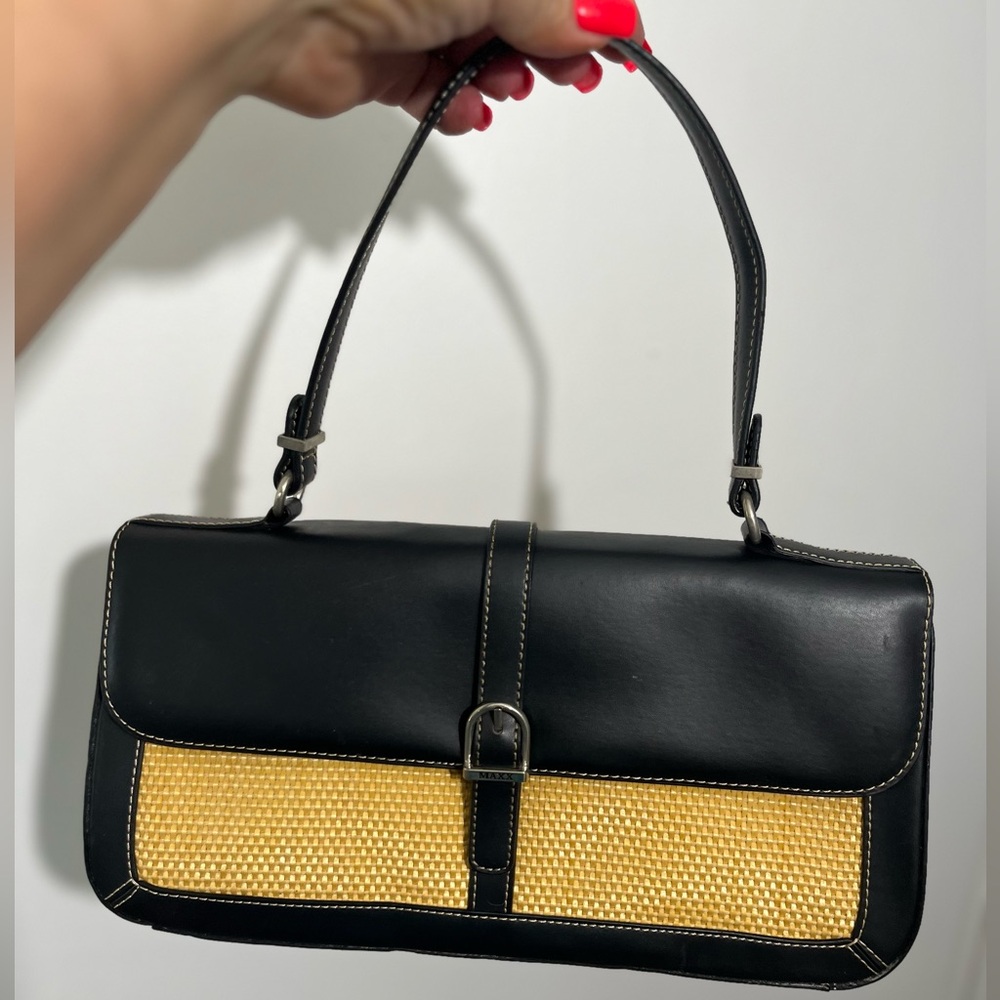 Great bag.  Excellent condition